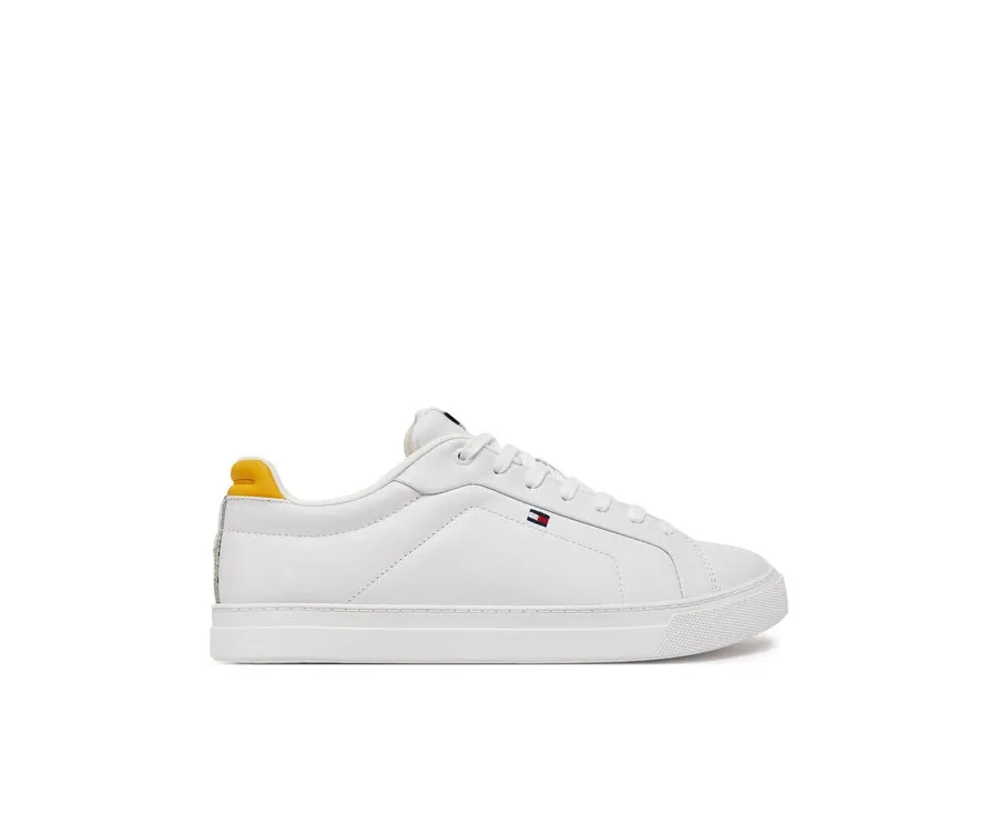 obrazek 1 Tommy Hilfiger Sneakersy Icon Court Pinperf Lth FM0FM05483 Biały