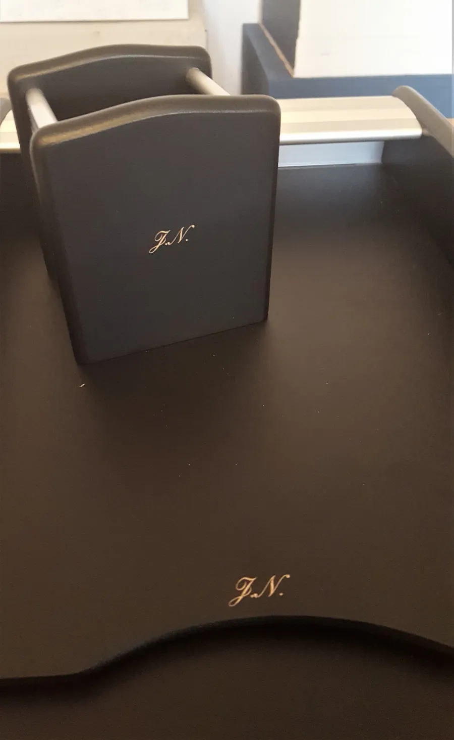 picture 5 Naumann – modern set of desk accessories made of aluminium