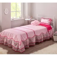 Picture Pink bedspread with two decorative pillows for a little lady's bed - Cilek