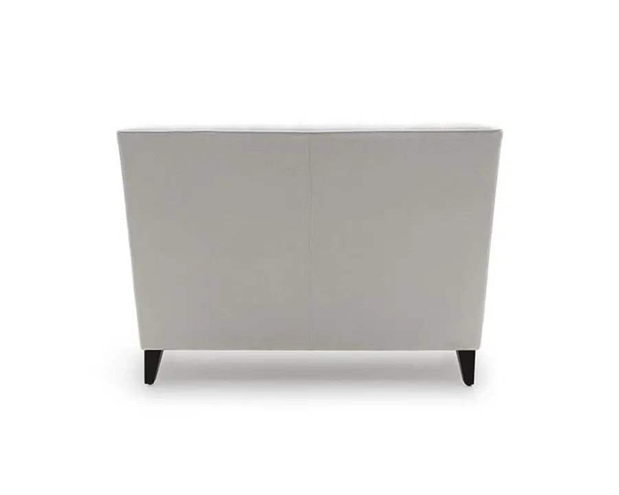 obrazek 2 Wygodna elegancka sofa o wyraźnie współczesnych liniach - Sevensedie
