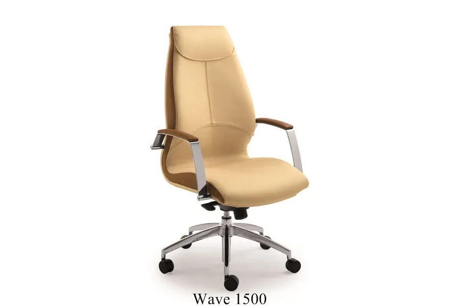 picture 2 Leather armchair prestigiously decorated with Wave leather