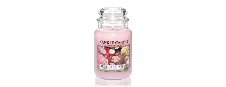 obrazek 1 Yankee Candle Fresh Cut Roses Housewarmer Świeca zapachowa 0.623 kg