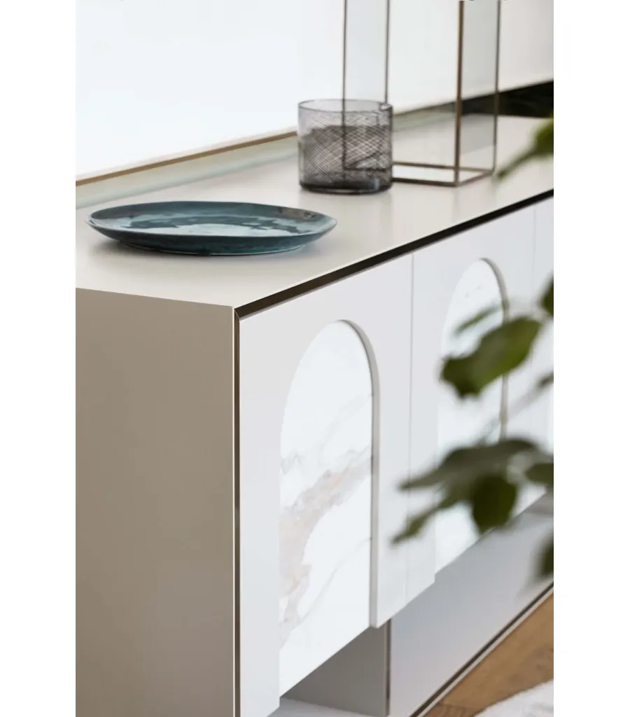 obrazek 14 Ekskluzywny włoski kredens do salonu - styl modernistyczny