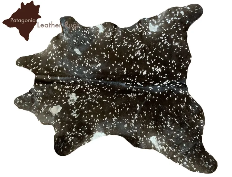 obrazek 1 Unikatowy dywan ze skóry cielęcej - 118x97 cm