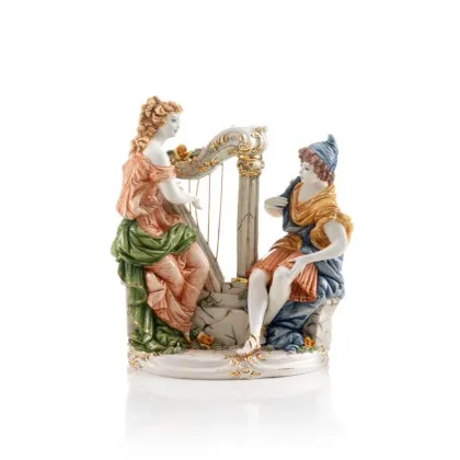 Zdjęcie Barokowa figurka dwóch postaci z harfą rzymską wykonana z ceramiki - Ceramiche ML