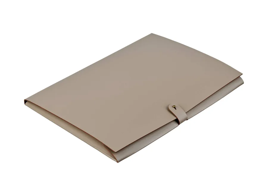 obrazek 1 Wyjątkowa skórzana aktówka A4 23х31 cm w kolorze cappuccino