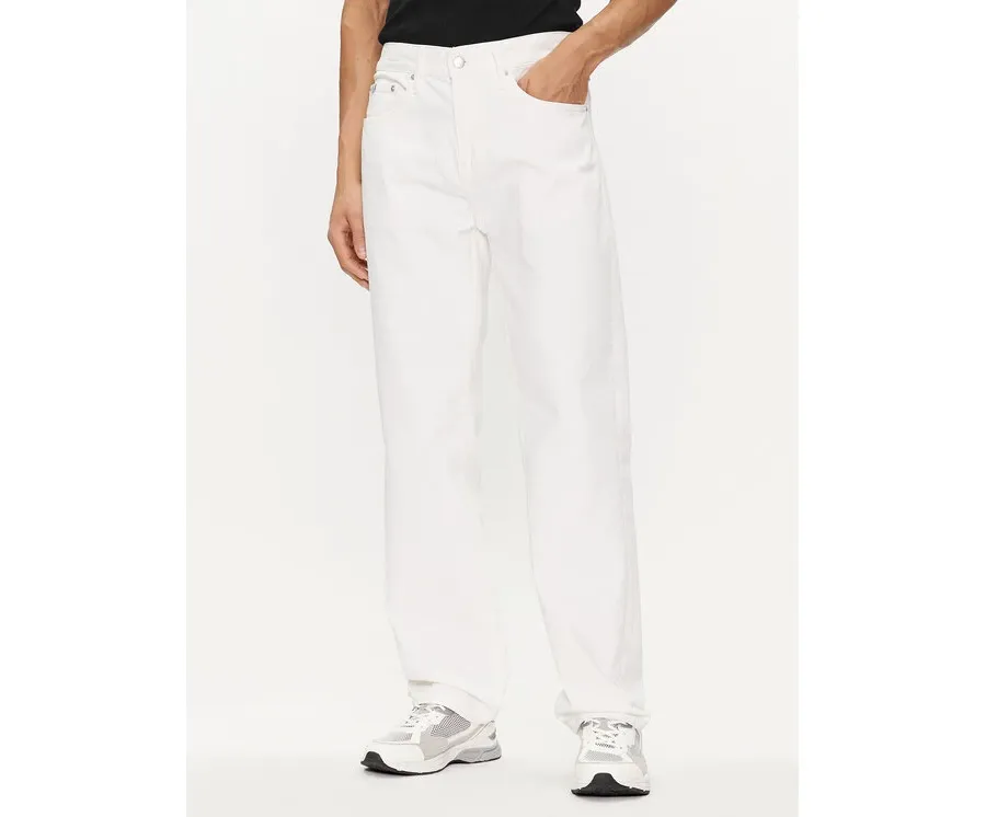obrazek 1 Calvin Klein Jeans Jeansy 90's J30J325580 Biały Straight Fit