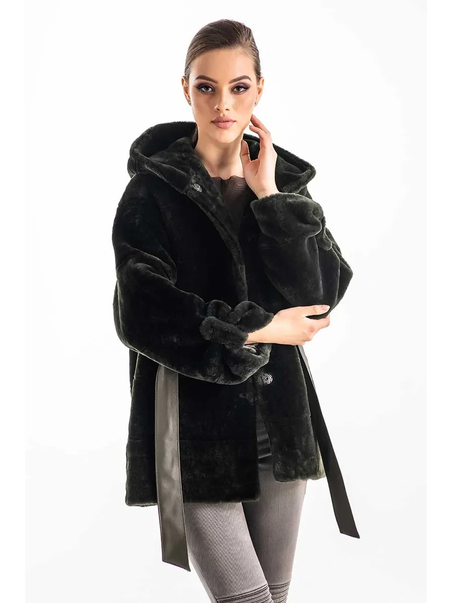 picture 4 Beautiful feminine lamb fur coat - A&A Vesa