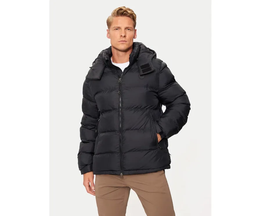 obrazek 1 Gant Kurtka zimowa Active Cloud 7006452 Czarny Regular Fit