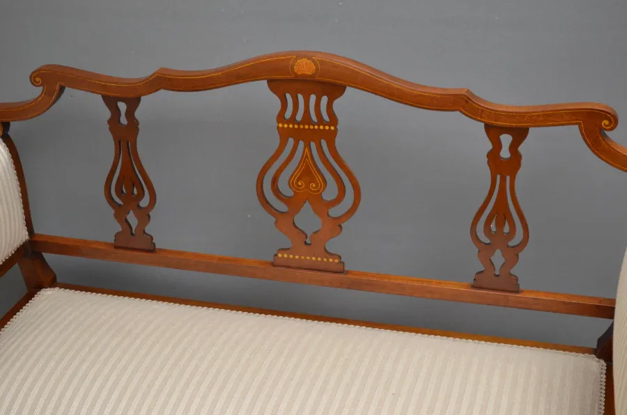 obrazek 6 Edwardianska sofa w mahoniowym kształcie, z wyprofilowanym relingiem - antyk