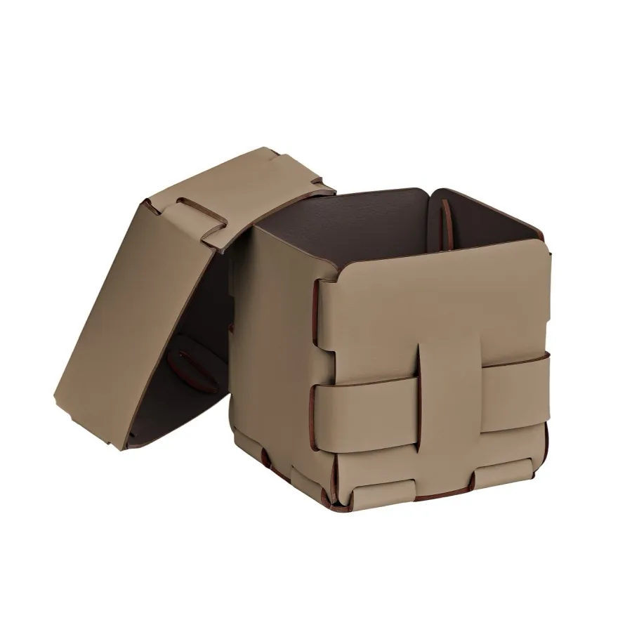 obrazek 2 Stylowy koszyk Bottega 12x12xH13 cm w wyjątkowym kolorze cappuccino