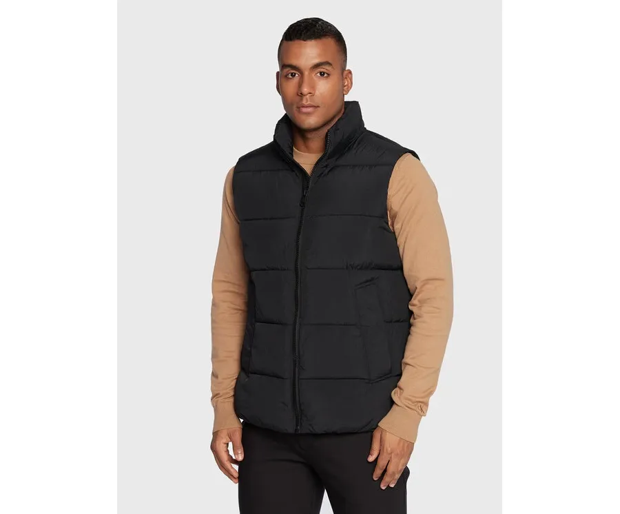 obrazek 1 Calvin Klein Kamizelka Crinkle K10K110334 Czarny Regular Fit