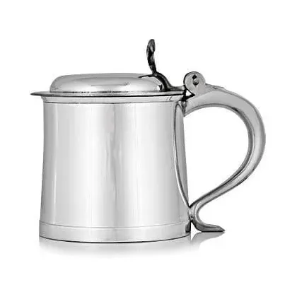 Zdjęcie Wyjątkowy kufel z pokrywką – prezent dla miłośnika piwa