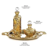 Zdjęcie Luksusowe akcesoria łazienkowe ze zdobieniami - taca + butelki na perfumy