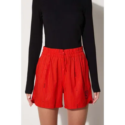 Zdjęcie Puma szorty treningowe x VOGUE damskie kolor czerwony wzorzyste high waist 534693-95