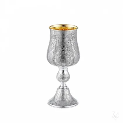 Picture A beautiful silver cup with a unique character - Zaramella Argenti