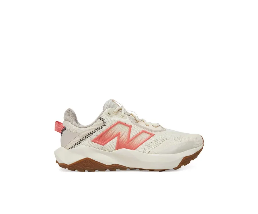 obrazek 1 New Balance Buty do biegania Nitrel WTNTRCS6 Beżowy