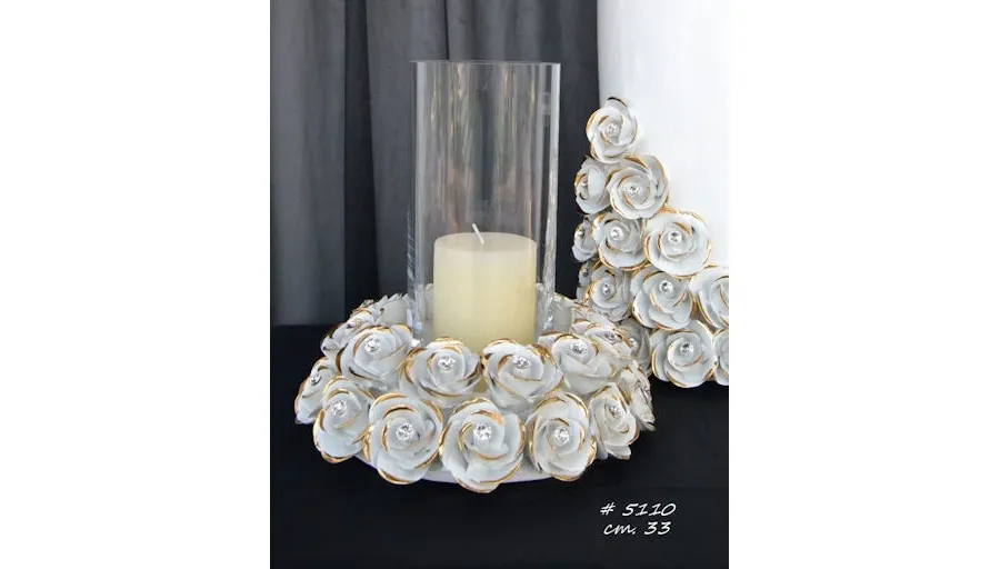 picture 1 Candlestick with roses
