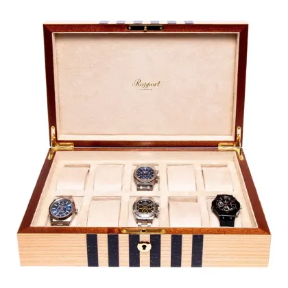 Picture Wooden watch box from an English brand