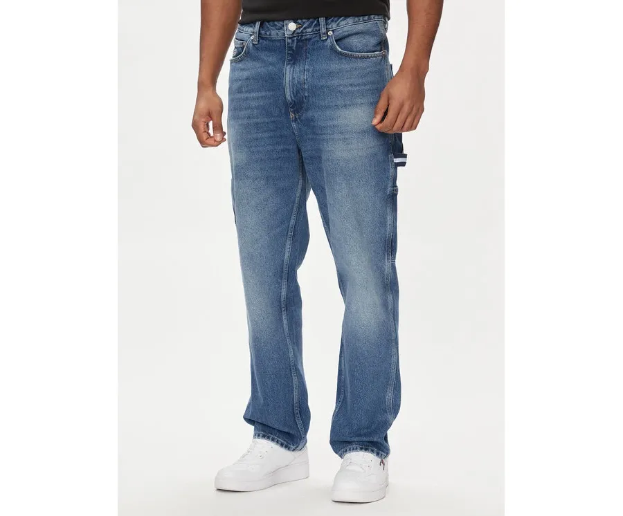 obrazek 1 Tommy Jeans Jeansy Skater DM0DM18717 Niebieski Relaxed Fit