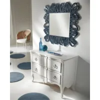 Zdjęcie Dekoracyjne lustro dp apartamentu w niebieskiej ramie