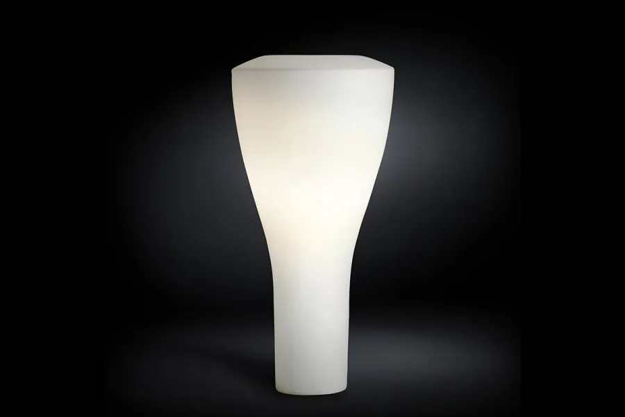 picture 1 Luxury garden lamp from Italian designers