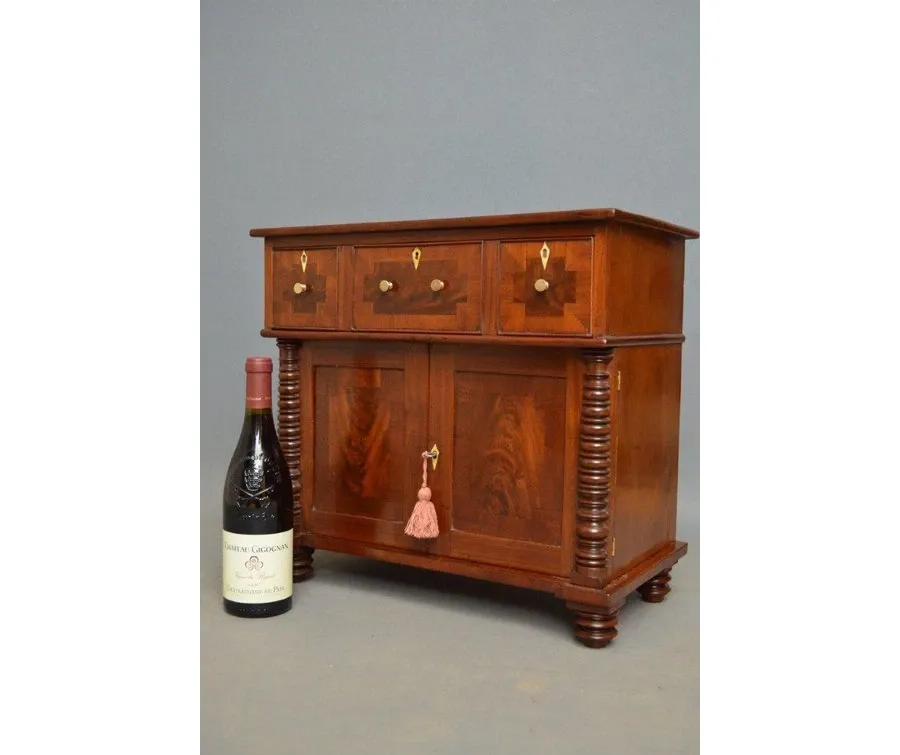 obrazek 1 Niezwykły regencyjny, mahoniowy kredens / komoda z 1820 roku - antyk