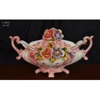 Zdjęcie Ceramiczna waza ze zdobieniami do stylowej jadalni