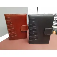 Zdjęcie Kalendarz oprawiony w skórę w różnych kolorach