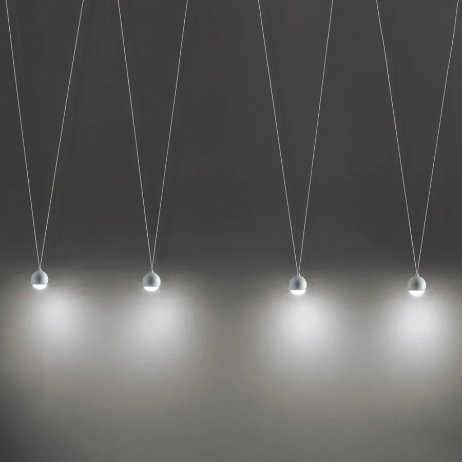 obrazek 2 Nietypowa lampa wisząca Shallow z metalu, aluminium i akrylu