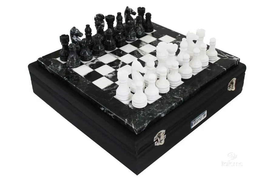 obrazek 1 Luksusowy komplet szachowy z marmuru na upominek