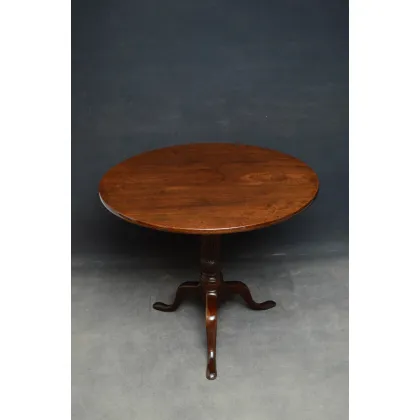 Zdjęcie Najwyższej jakości stół na trójnogu, z jednoczęściowym mahoniowym blatem - antyk