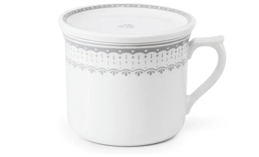 obrazek 1 Elegancki kubek z pokrywką z porcelany z delikatnym szarym zdobieniem – Leander