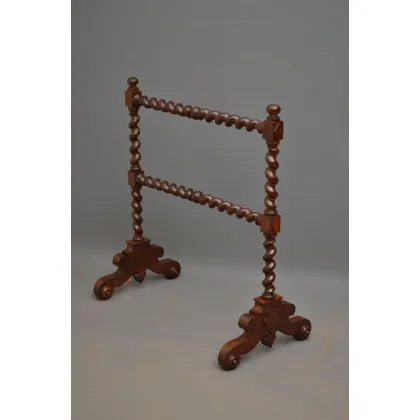Picture Victorian mahogany barley winding towel racks - antique