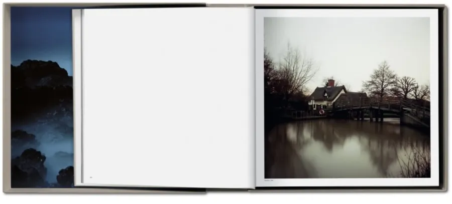 obrazek 5 Książka Darren Almond. Fullmoon, Art Edition No. 1–60 ‘Moonbow@Fullmoon’ - Taschen