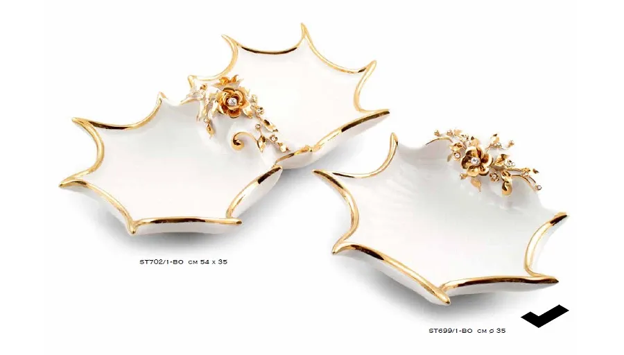 picture 1 Luxurious white and gold shell with flowers and crystals - Bruno Costenaro