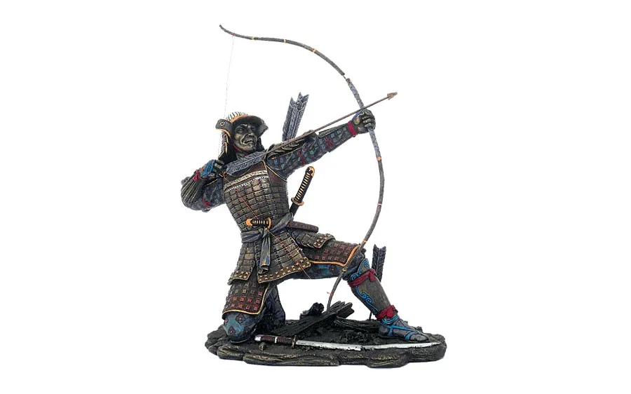 obrazek 1 Figura samuraja z łukiem