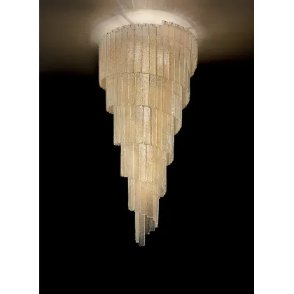 Zdjęcie Unikalna lampa sufitowa, żyrandol do wyróżniających się aranżacji