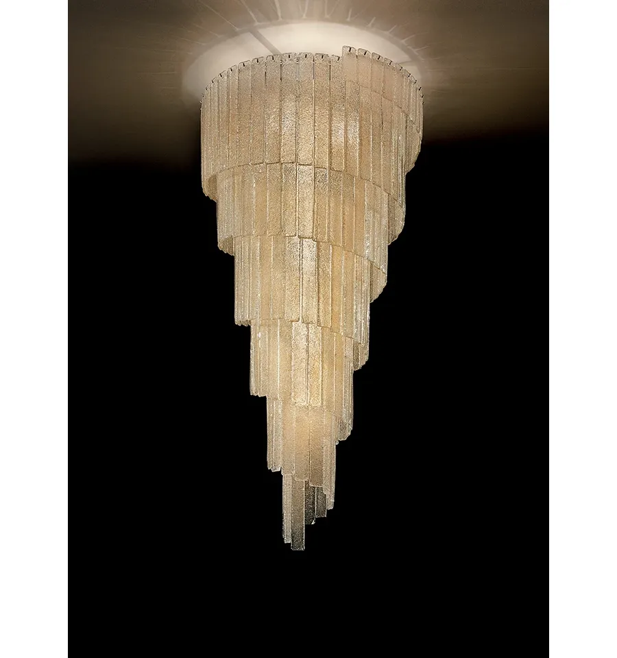 obrazek 1 Unikalna lampa sufitowa, żyrandol do wyróżniających się aranżacji