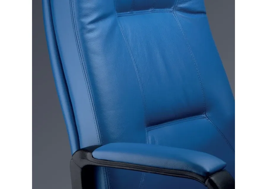 picture 2 Blue leather armchair for Belgrado