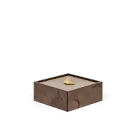 Picture A refined box for trinkets