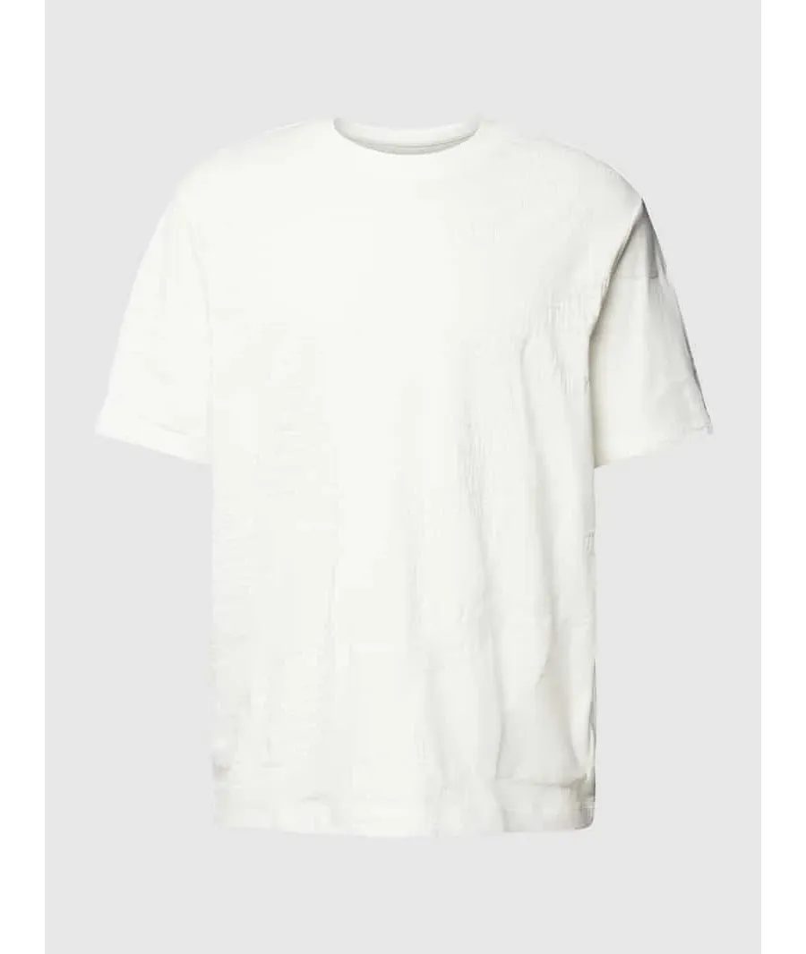 obrazek 1 T-shirt z fakturowanym wzorem