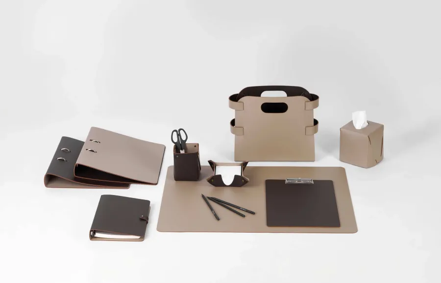 obrazek 3 Skórzany pojemnik na bloczek papieru 10х10хH4 cm