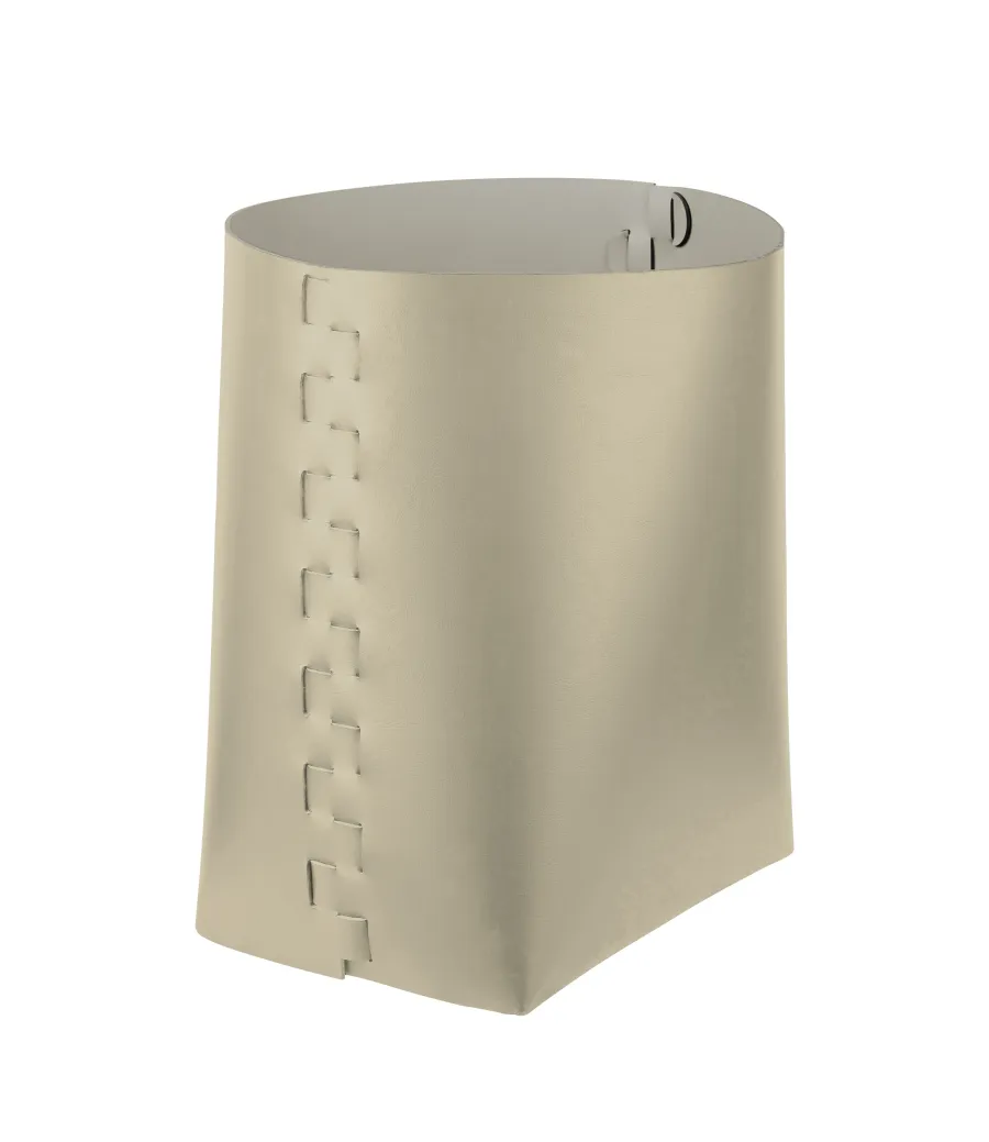 obrazek 1 Stylowy skórzany kosz Helena 35x30xH45 cm w kolorze waniliowym