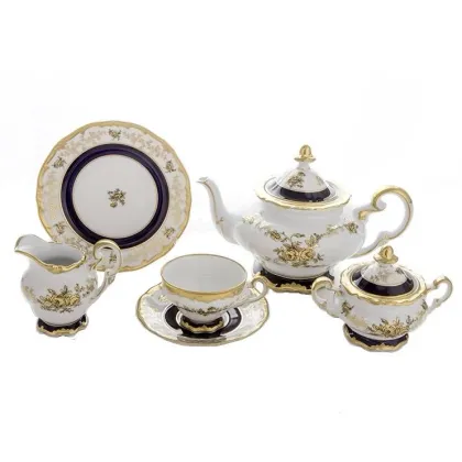 Zdjęcie Porcelanowy zestaw do herbaty