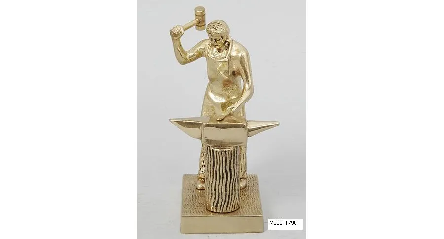obrazek 1 Figura kowala - design z Hiszpanii