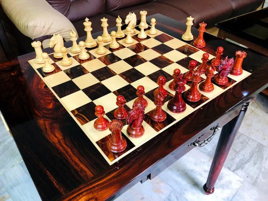 obrazek 2 Oryginalny stół szachowy z serii Victoria i figury do gry królewskiej - The Chess Empire