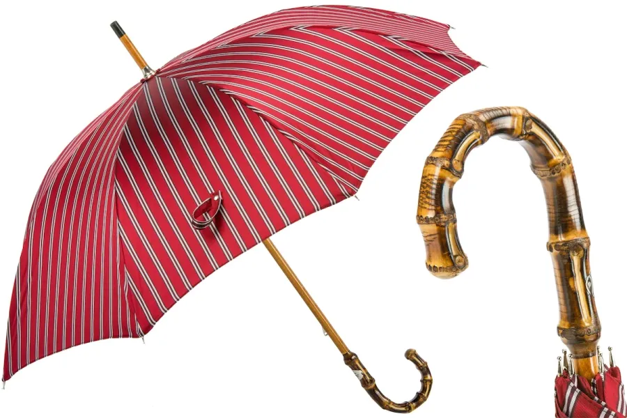 obrazek 1 Wyjątkowy czerwony parasol męski w pionowe paski z bambusową rączką - Pasotti