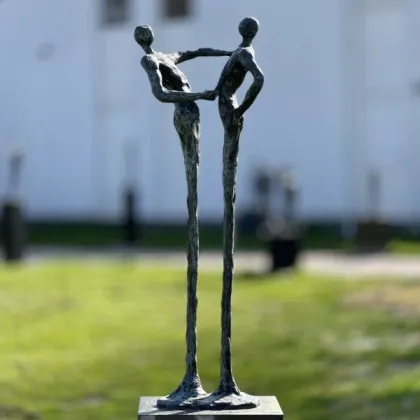 Zdjęcie Luksusowa rzeźba do ogrodu z brązu