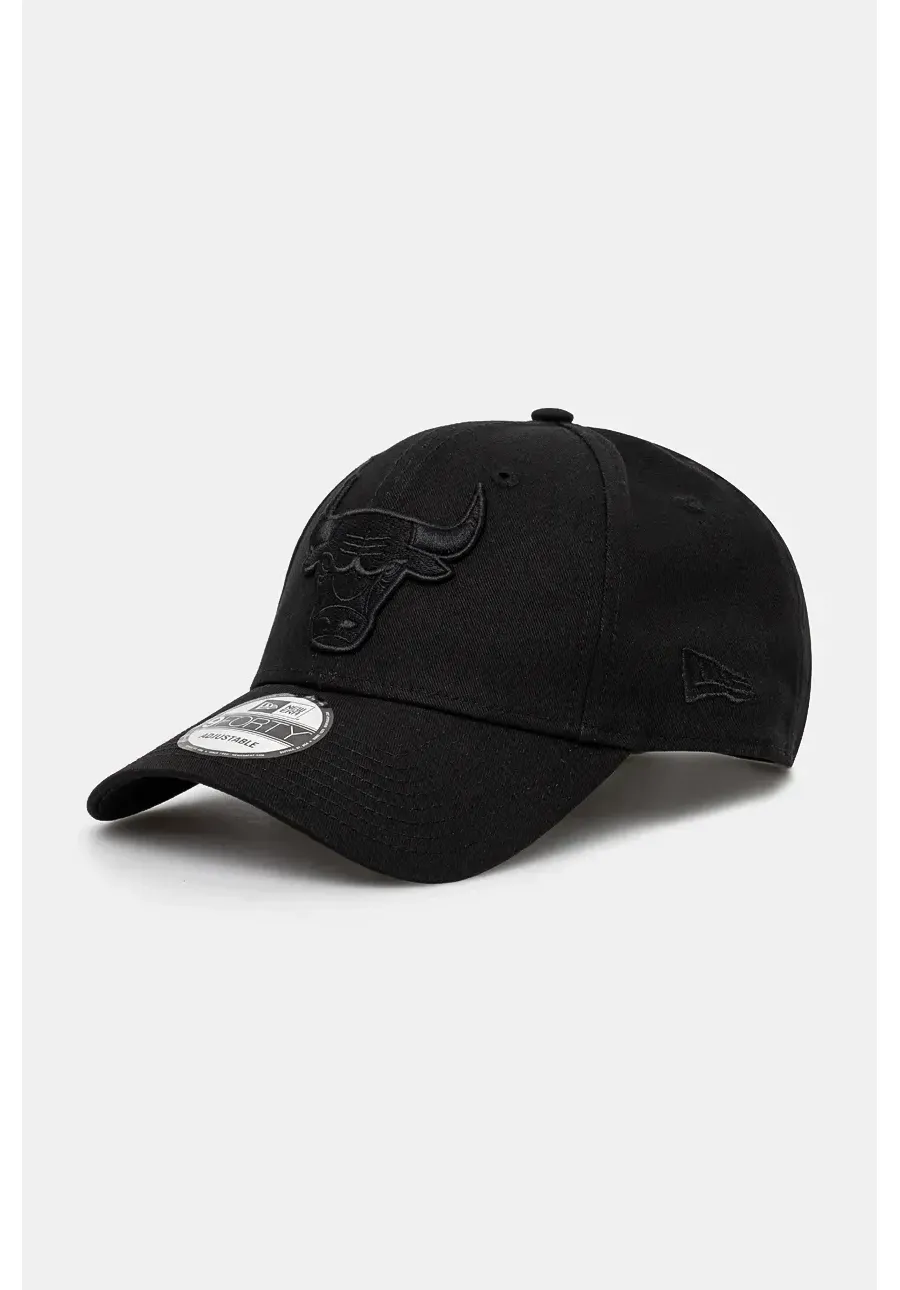 obrazek 1 New Era czapka z daszkiem bawełniana LEAGUE ESSENTIAL 9TWENTY® CHICAGO BULLS kolor czarny z aplikacją 60471485